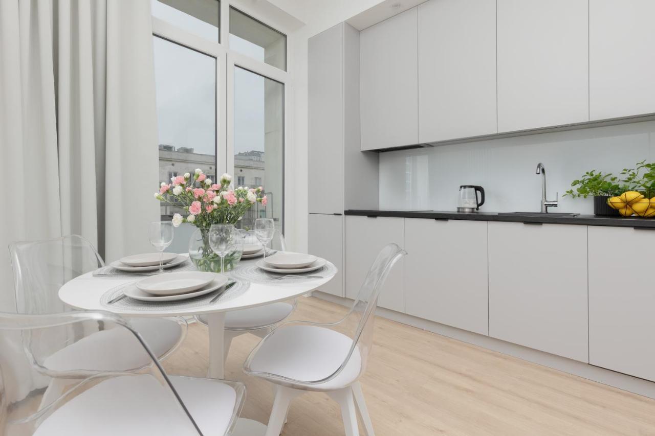 Spacious Apartment With Panoramic View Of Warsaw By Noclegi Renters Exterior foto